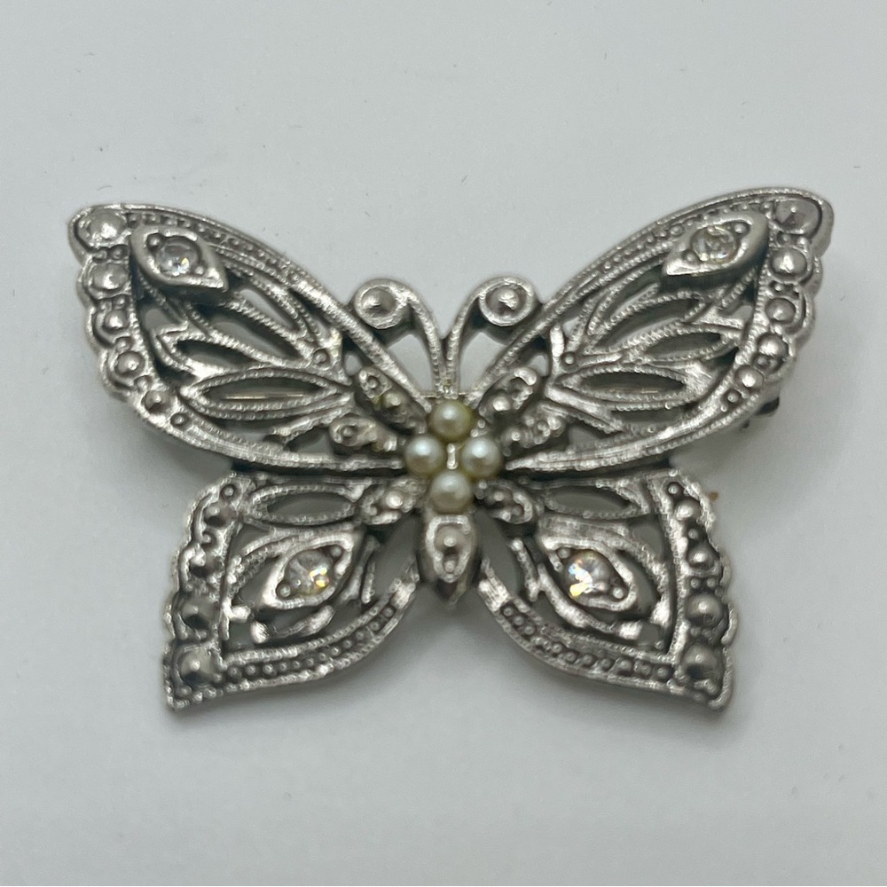 Vintage Silver Tone Butterfly Brooch with Pearls